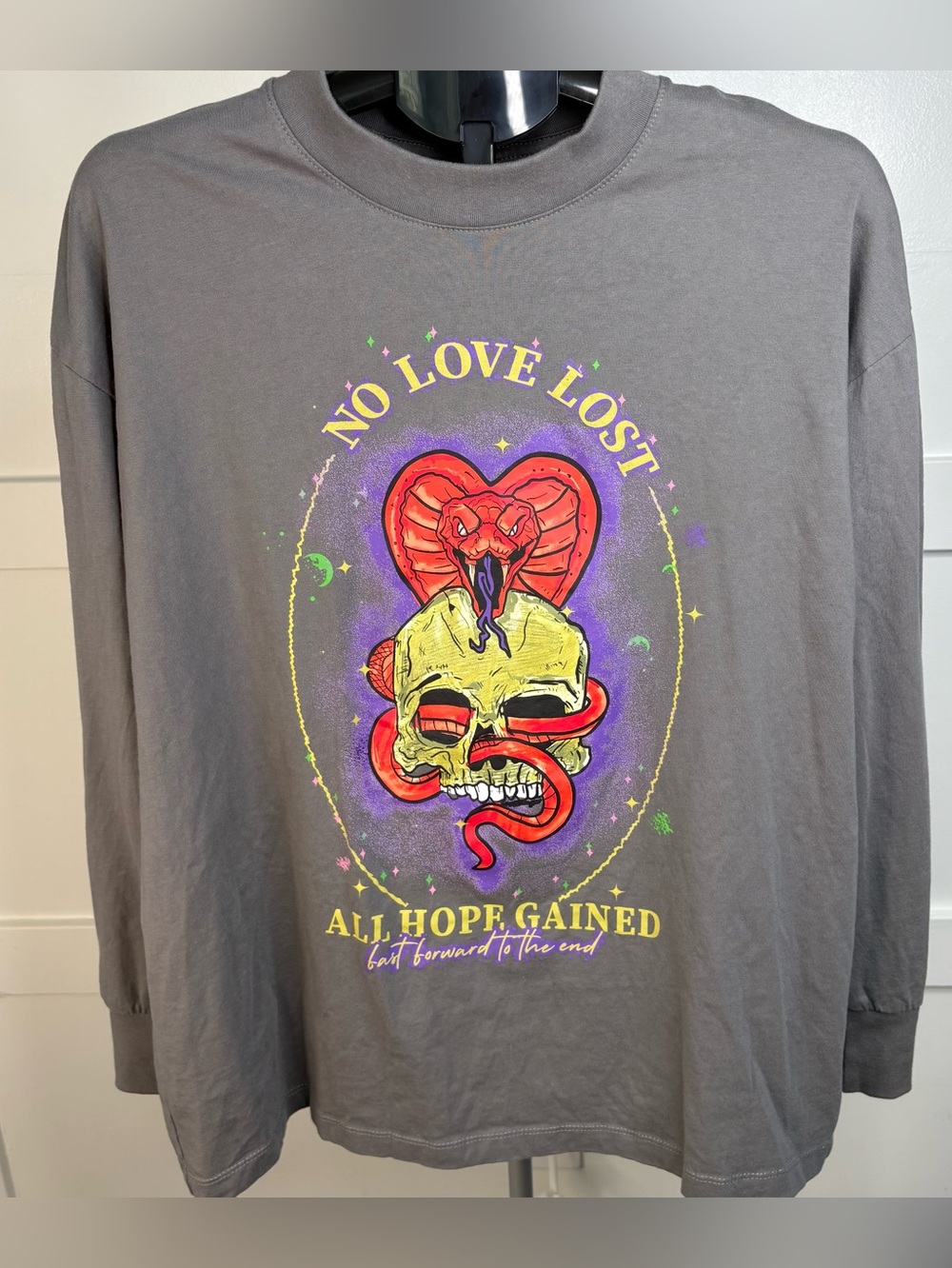 Empyre No Love Lost All Hope Gained Skull Snake Graphic Long Sleeve XL